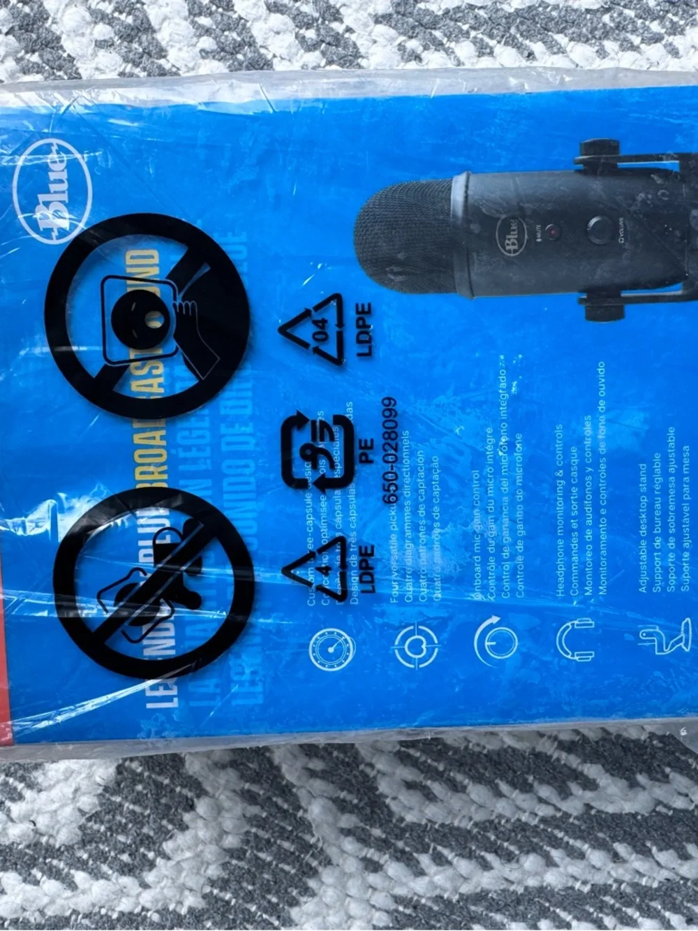 Logitech Blue Yeti Microphone (Brand New)